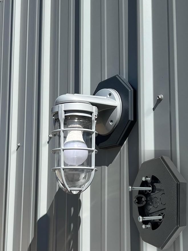 iMBAPrice IMBA-8161-BK Vertical Siding Lamp Octagon Mounting Kit - Image 6