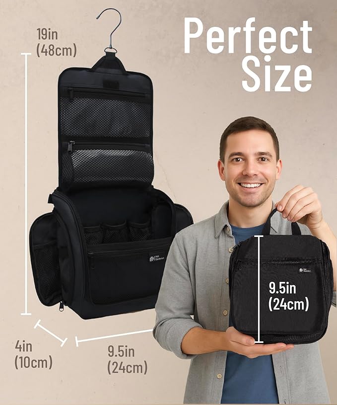 DD D&D Wanderlust D&D Hanging Travel Toiletry Bag - Image 3