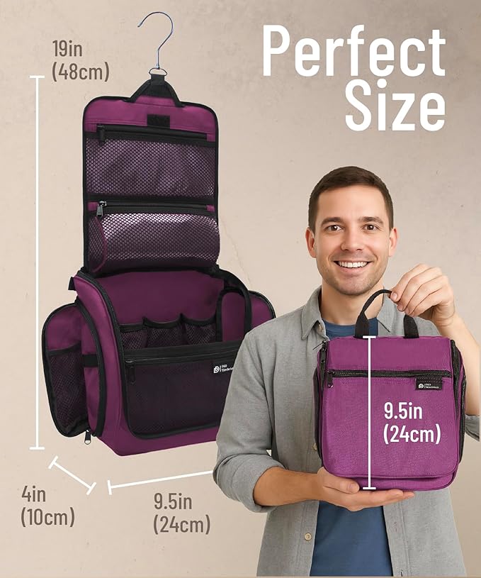 DD D&D Wanderlust D&D Hanging Travel Toiletry Bag - Image 3