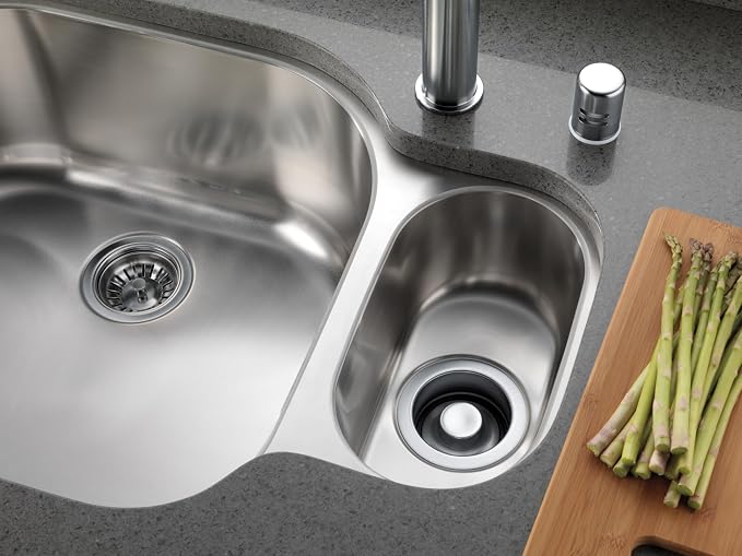 Delta Faucet 72030-SS Classic 4-1/2-Inch Sink Disposal And Flange Stopper - Image 4